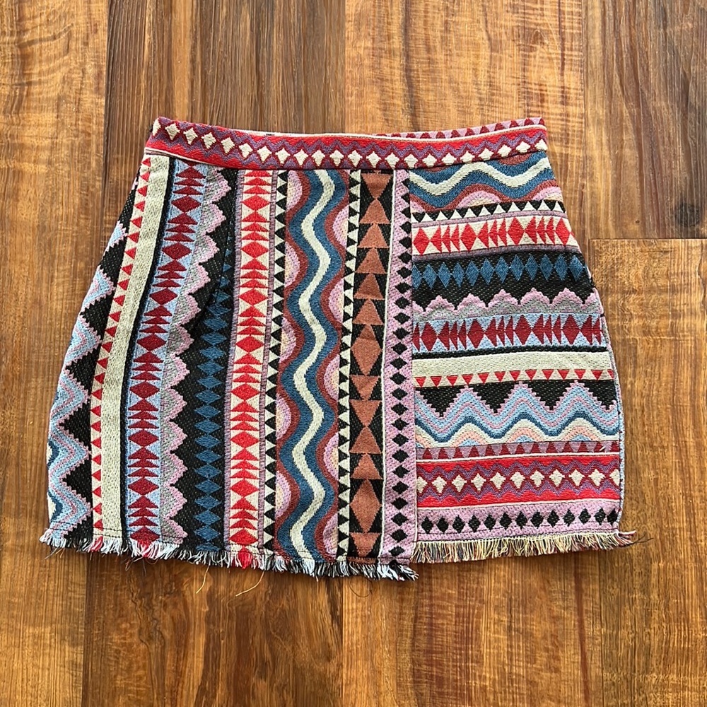 New! mini skirt